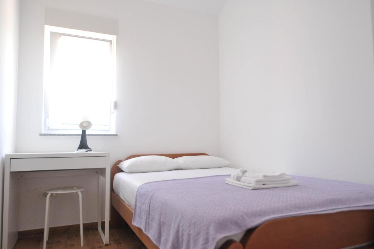 Apartmani Rebecca Vir Luaran gambar